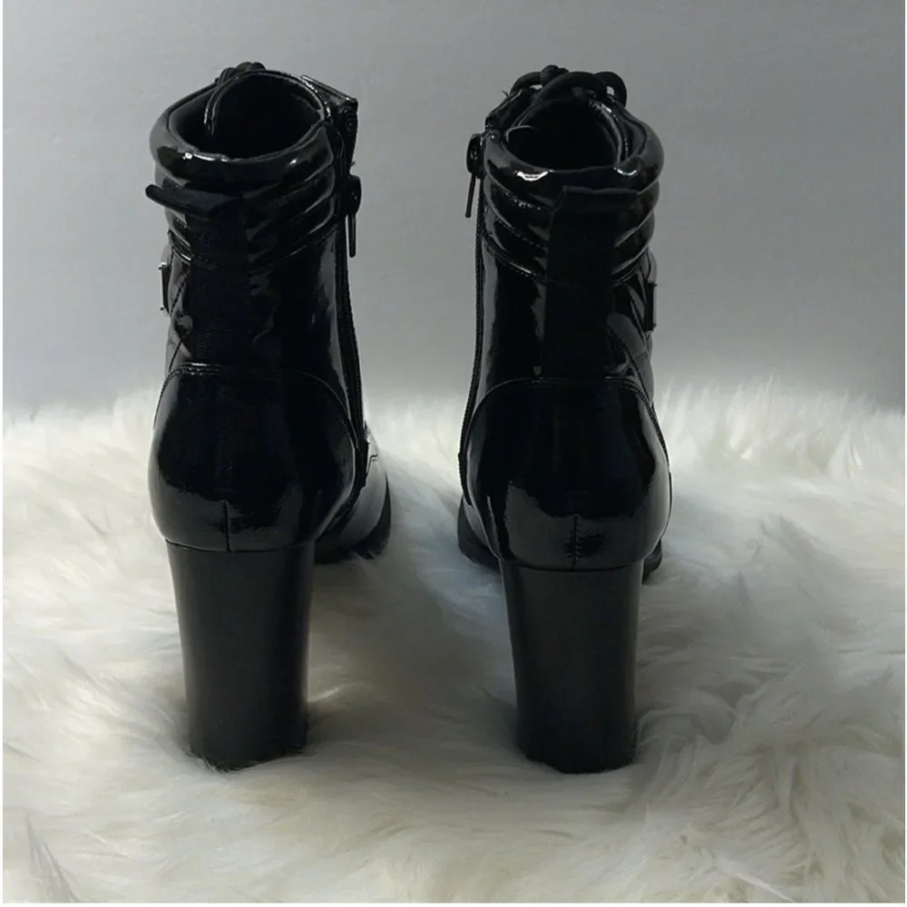 Guess women’s Lace Up Combat Patent Platforms Boots Quilted Chunky Block Heeled